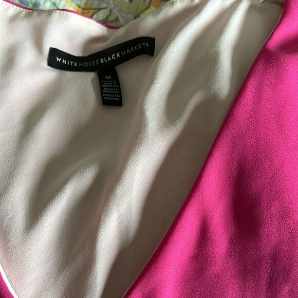 EUC White House Black Market Kimono Sleeve Blouse(size medium) - Picture 10 of 10